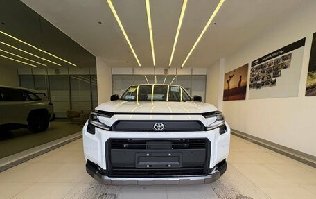 Toyota RAV4, 2026 год, 4 690 000 рублей, 2 фотография