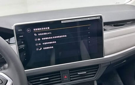 Volkswagen Bora, 2022 год, 1 650 000 рублей, 16 фотография