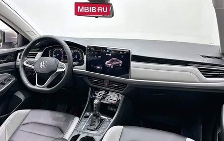 Volkswagen Bora, 2022 год, 1 650 000 рублей, 10 фотография