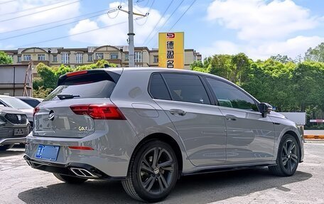 Volkswagen Golf VIII, 2023 год, 1 900 000 рублей, 4 фотография