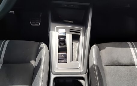 Volkswagen Golf VIII, 2023 год, 1 900 000 рублей, 18 фотография