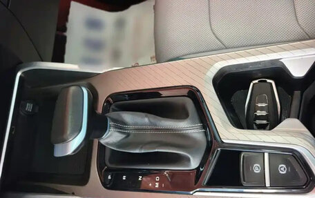 Geely Emgrand, 2023 год, 1 050 000 рублей, 11 фотография