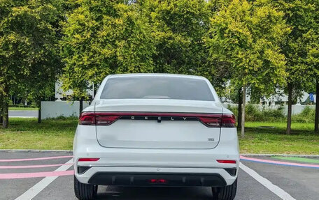 Geely Emgrand, 2023 год, 1 050 000 рублей, 5 фотография