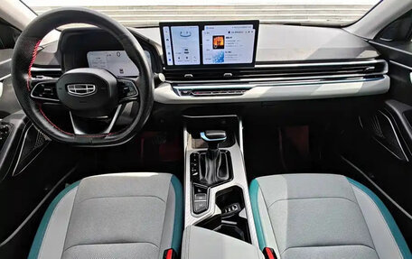 Geely Emgrand, 2023 год, 1 050 000 рублей, 9 фотография