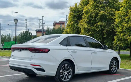 Geely Emgrand, 2023 год, 1 050 000 рублей, 4 фотография