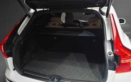 Volvo XC60 II, 2024 год, 5 977 512 рублей, 15 фотография