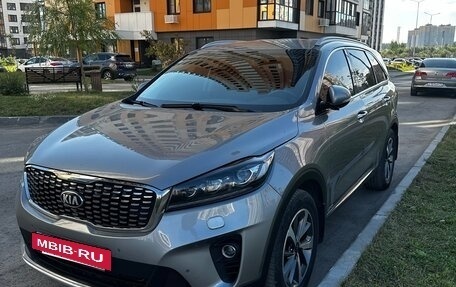 KIA Sorento III Prime рестайлинг, 2018 год, 2 600 000 рублей, 5 фотография