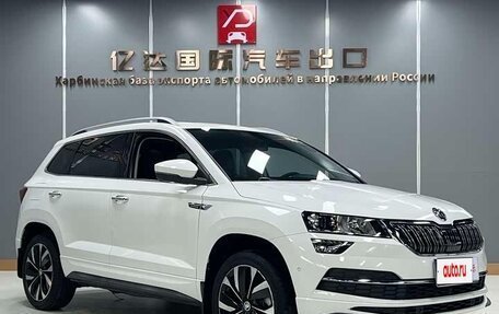 Skoda Karoq I, 2022 год, 2 100 000 рублей, 2 фотография