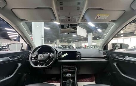 Skoda Karoq I, 2022 год, 2 100 000 рублей, 13 фотография