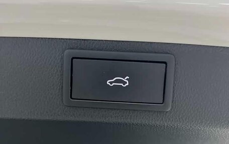 Skoda Karoq I, 2022 год, 2 100 000 рублей, 22 фотография