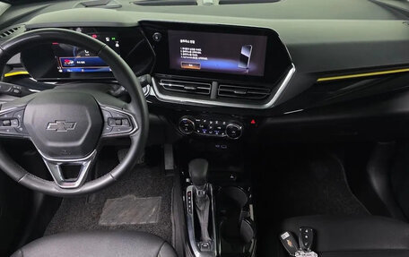 Chevrolet Trax, 2023 год, 2 185 000 рублей, 8 фотография