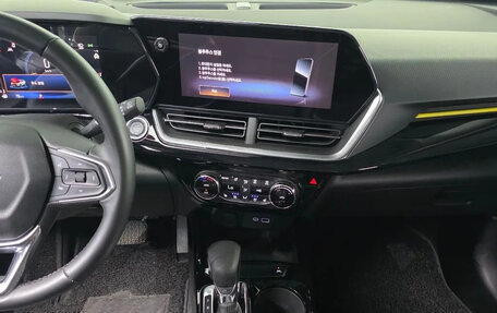 Chevrolet Trax, 2023 год, 2 185 000 рублей, 10 фотография