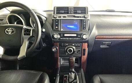 Toyota Land Cruiser Prado 150 рестайлинг 2, 2013 год, 2 979 000 рублей, 15 фотография