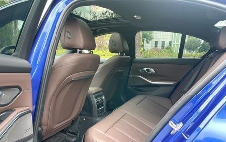 BMW 3 серия, 2023 год, 3 400 000 рублей, 14 фотография