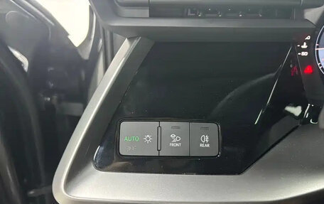 Audi A3, 2023 год, 2 040 000 рублей, 12 фотография