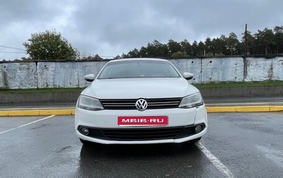 Volkswagen Jetta VI, 2013 год, 699 000 рублей, 1 фотография