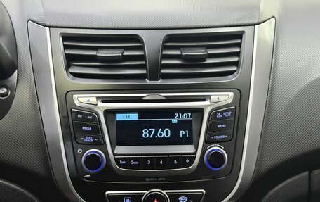 Hyundai Solaris II рестайлинг, 2016 год, 1 195 000 рублей, 24 фотография