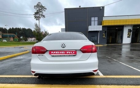 Volkswagen Jetta VI, 2013 год, 699 000 рублей, 5 фотография