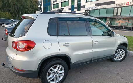 Volkswagen Tiguan I, 2010 год, 800 000 рублей, 3 фотография
