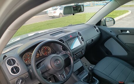Volkswagen Tiguan I, 2010 год, 800 000 рублей, 15 фотография