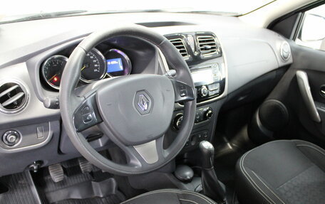 Renault Sandero II рестайлинг, 2015 год, 715 000 рублей, 10 фотография