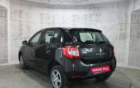 Renault Sandero II рестайлинг, 2015 год, 715 000 рублей, 8 фотография