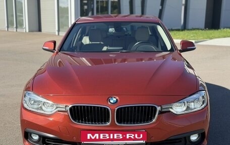 BMW 3 серия, 2018 год, 2 000 000 рублей, 2 фотография