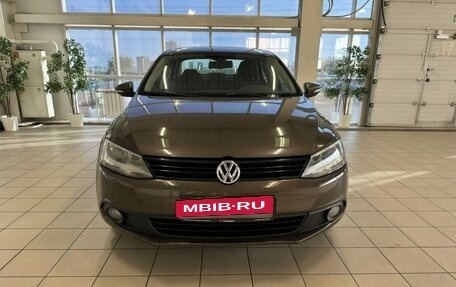 Volkswagen Jetta VI, 2011 год, 800 000 рублей, 3 фотография