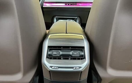 BMW 7 серия, 2024 год, 11 640 000 рублей, 18 фотография