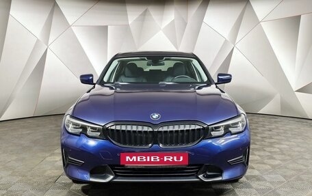 BMW 3 серия, 2020 год, 2 949 000 рублей, 3 фотография