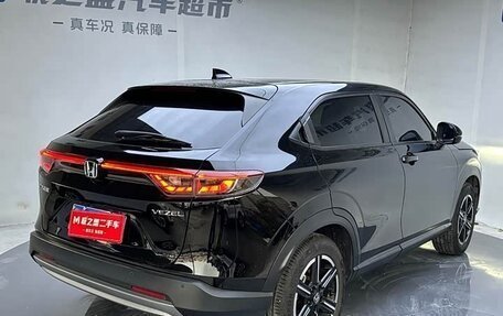 Honda Vezel, 2023 год, 2 470 000 рублей, 4 фотография