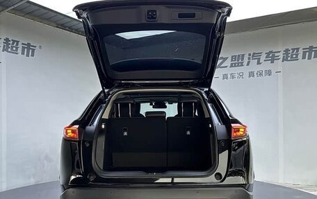 Honda Vezel, 2023 год, 2 470 000 рублей, 12 фотография