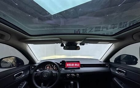 Honda Vezel, 2023 год, 2 470 000 рублей, 10 фотография