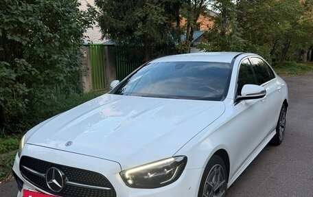Mercedes-Benz E-Класс, 2020 год, 4 100 000 рублей, 2 фотография