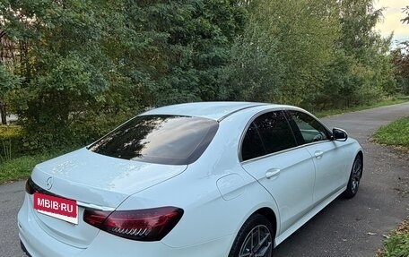 Mercedes-Benz E-Класс, 2020 год, 4 100 000 рублей, 6 фотография