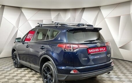 Toyota RAV4, 2019 год, 2 600 000 рублей, 4 фотография