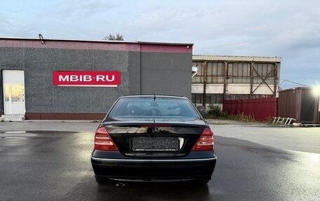 Mercedes-Benz C-Класс, 2001 год, 590 000 рублей, 8 фотография