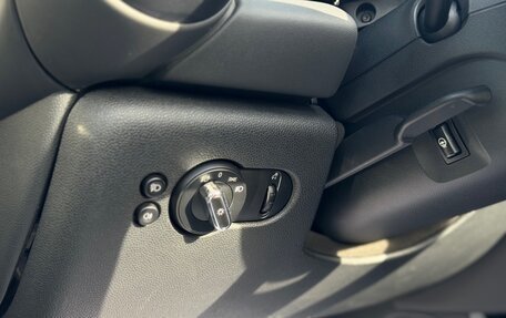 MINI Hatch, 2021 год, 2 780 000 рублей, 14 фотография