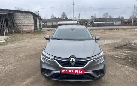 Renault Arkana I, 2022 год, 1 850 000 рублей, 1 фотография