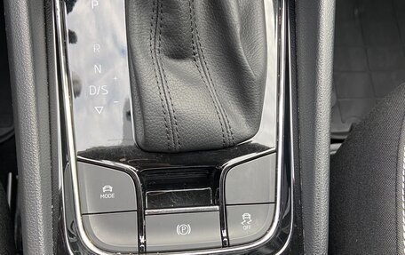Skoda Karoq I, 2021 год, 2 600 000 рублей, 13 фотография