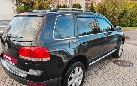 Volkswagen Touareg III, 2006 год, 750 000 рублей, 4 фотография