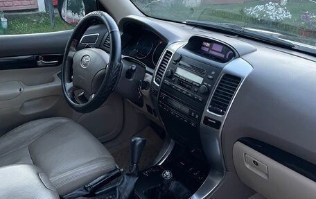 Toyota Land Cruiser Prado 120 рестайлинг, 2008 год, 2 400 000 рублей, 13 фотография