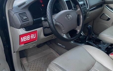 Toyota Land Cruiser Prado 120 рестайлинг, 2008 год, 2 400 000 рублей, 11 фотография