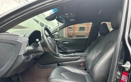 Toyota Avalon, 2024 год, 3 240 000 рублей, 7 фотография