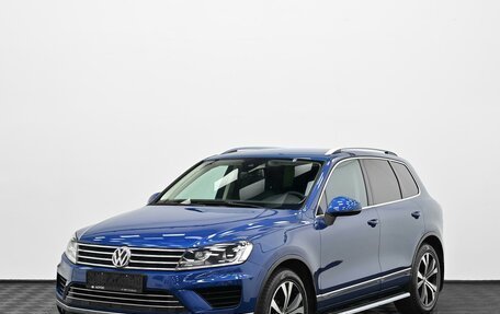 Volkswagen Touareg III, 2015 год, 2 099 000 рублей, 3 фотография