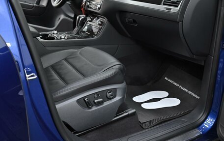 Volkswagen Touareg III, 2015 год, 2 099 000 рублей, 15 фотография