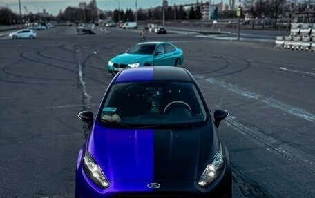 Ford Fiesta, 2017 год, 900 000 рублей, 5 фотография