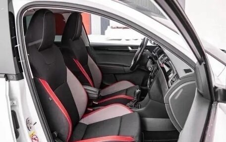 Skoda Rapid I, 2019 год, 1 400 000 рублей, 9 фотография
