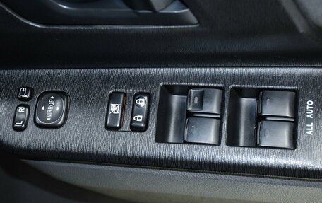 Toyota Voxy II, 2009 год, 1 099 000 рублей, 24 фотография