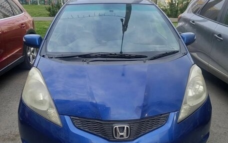 Honda Fit III, 2010 год, 590 000 рублей, 3 фотография